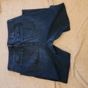 Melissa McCarthy Seven7 jeans